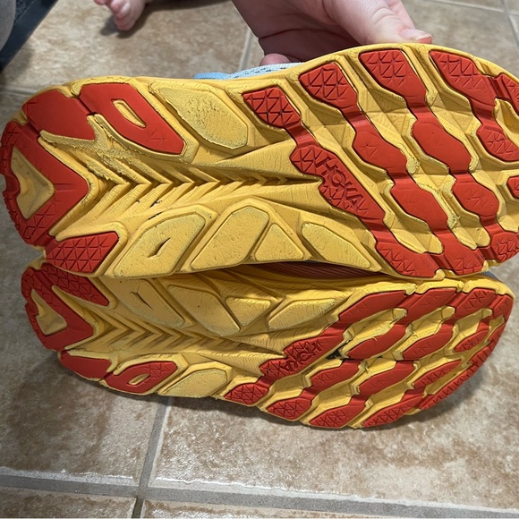 Hoka Clifton 8 Baby Blue and Orange Sole Sneakers in 8.5 - Picture 6 of 14